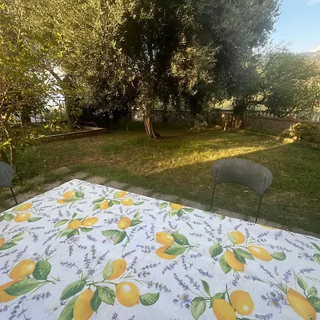 Apartment Le Gemelle Vico Equense